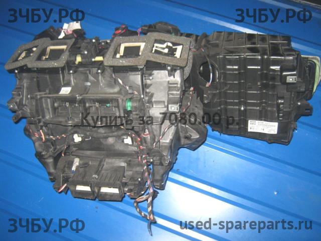 BMW 7-series F01/F02 Корпус отопителя (корпус печки)