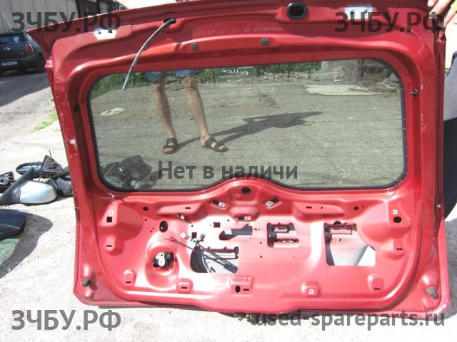 Ford Fiesta 5 Дверь багажника со стеклом