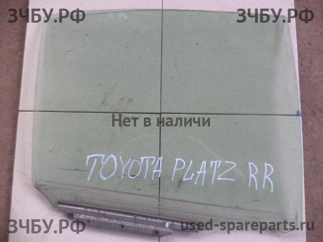 Toyota Platz Стекло лобовое (ветровое)