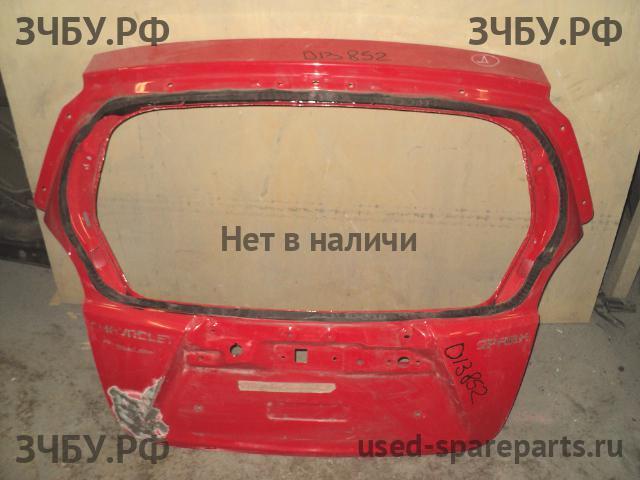 Chevrolet Spark 2 Дверь багажника