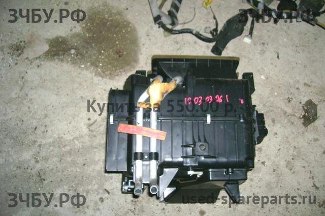 Hyundai Santa Fe 1 (SM) Радиатор отопителя