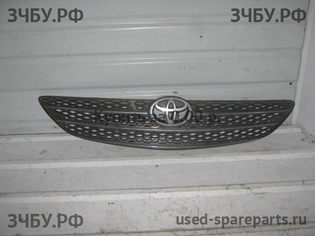 Toyota Auris 1 (E150) Решетка радиатора
