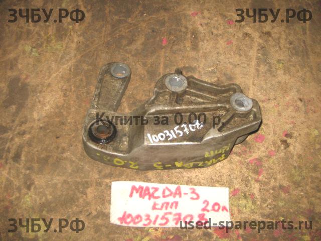 Mazda 3 [BK] Кронштейн крепления запасного колеса