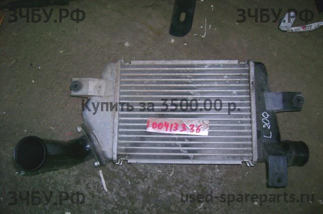 Mitsubishi L200 (4)[KB] Радиатор основной (охлаждение ДВС)