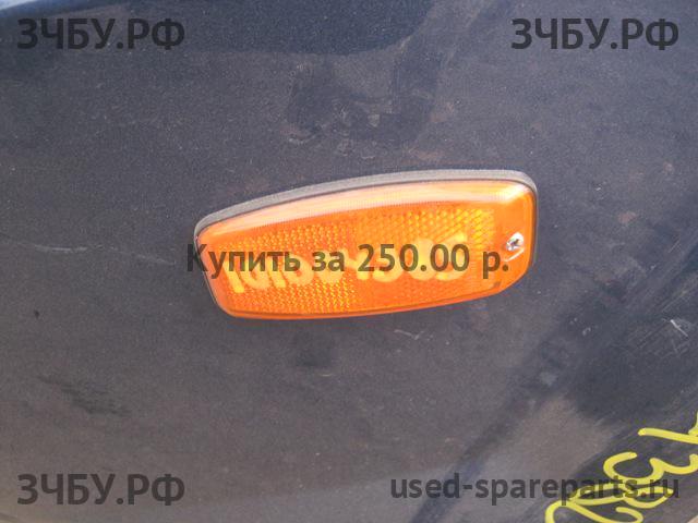 Hyundai Tucson 1 Указатель поворота в бампер левый