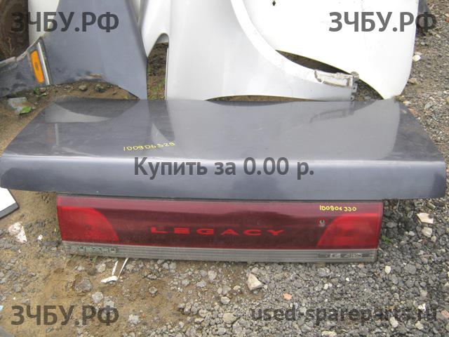 Subaru Legacy 1 (B10) Накладка на крышку багажника