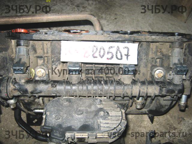 Opel Corsa C Рейка топливная (рампа)