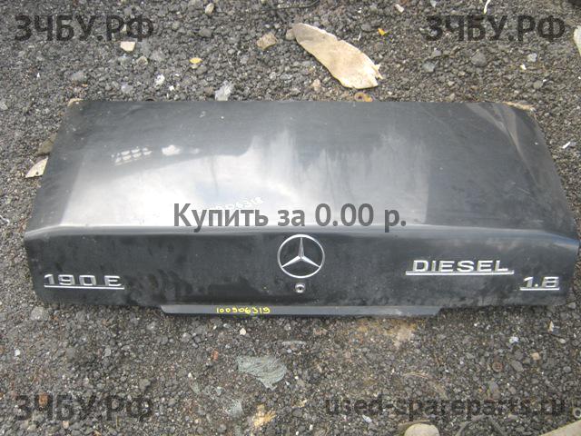 Mercedes W201 C-klasse Крышка багажника