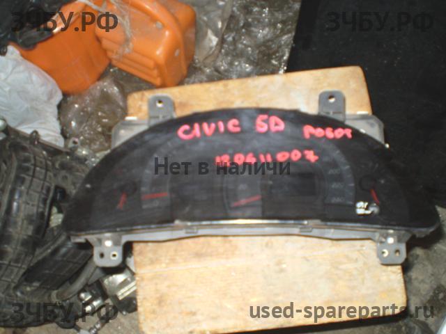 Honda Civic 8 (5D) Панель приборов