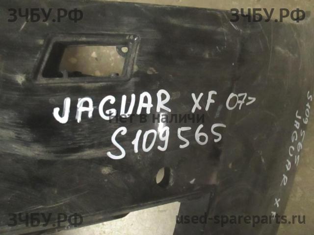Jaguar XF 1 (X250) Бампер передний