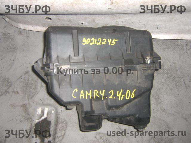 Toyota Camry 5 (V30) Корпус воздушного фильтра