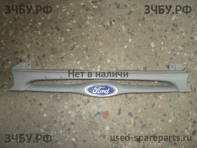 Ford Mondeo 1 Решетка радиатора