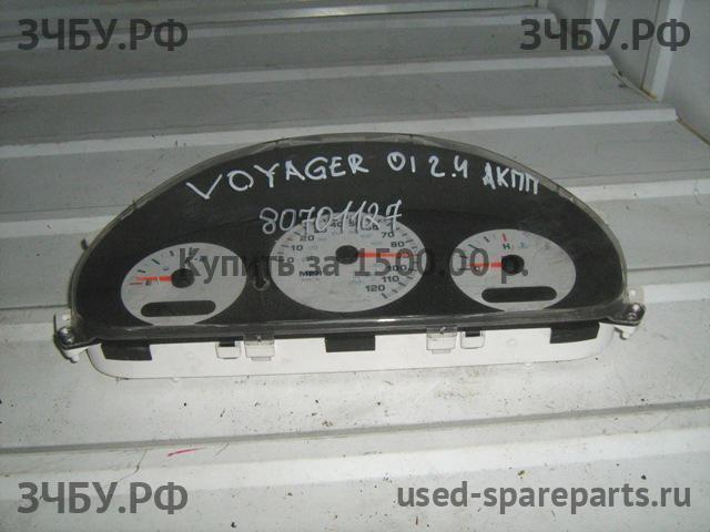 Chrysler Voyager/Caravan 4 Панель приборов