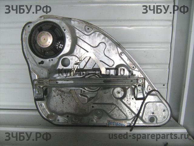 Ford Focus 2 Стеклоподъёмник электрический задний правый