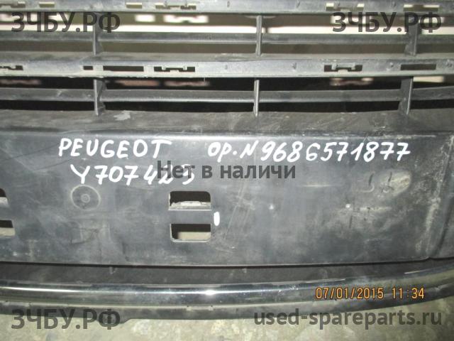 Peugeot 508 (1) Решетка радиатора