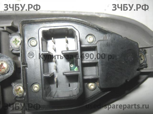 Mazda 323 [BJ] Кнопка стеклоподъемника передняя левая (блок)