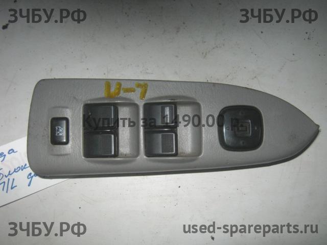 Mazda 323 [BJ] Кнопка стеклоподъемника передняя левая (блок)