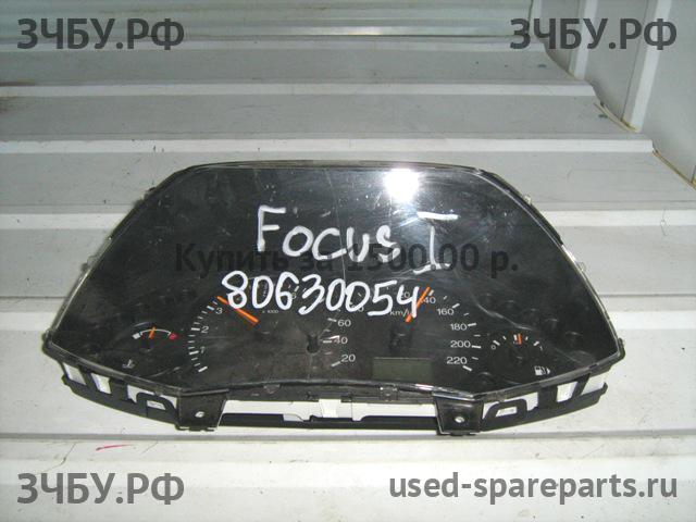 Ford Focus 1 Панель приборов