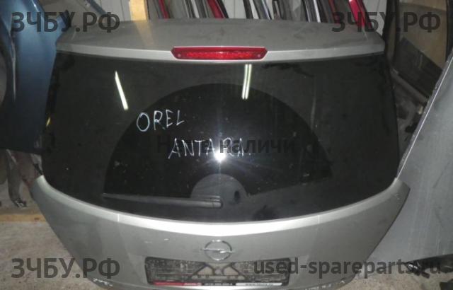Opel Antara Стекло заднее