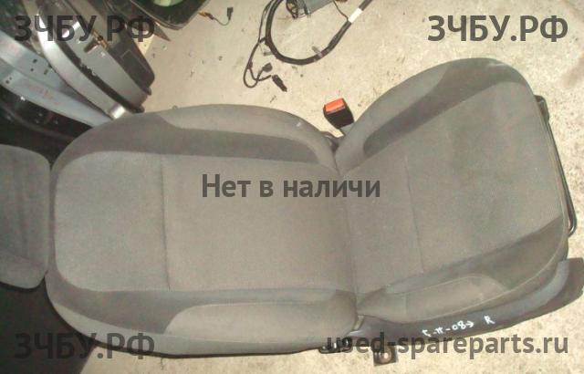 Ford Focus 2 (рестайлинг) Сиденье