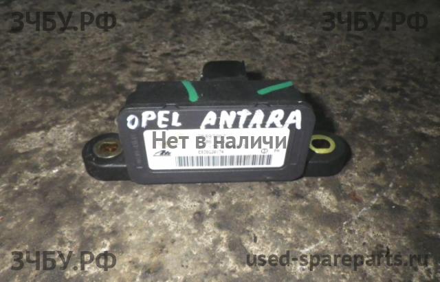 Opel Antara Датчик удара AIR BAG (SRS)