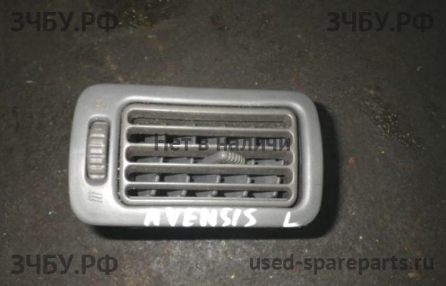 Toyota Avensis 1 Дефлектор воздушный