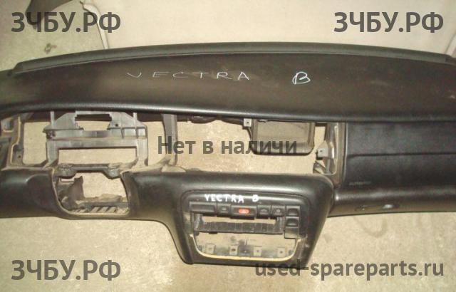 Opel Vectra B Торпедо