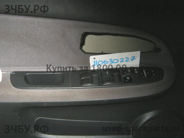 Subaru Impreza 2 (G11) Кнопка стеклоподъемника передняя левая (блок)