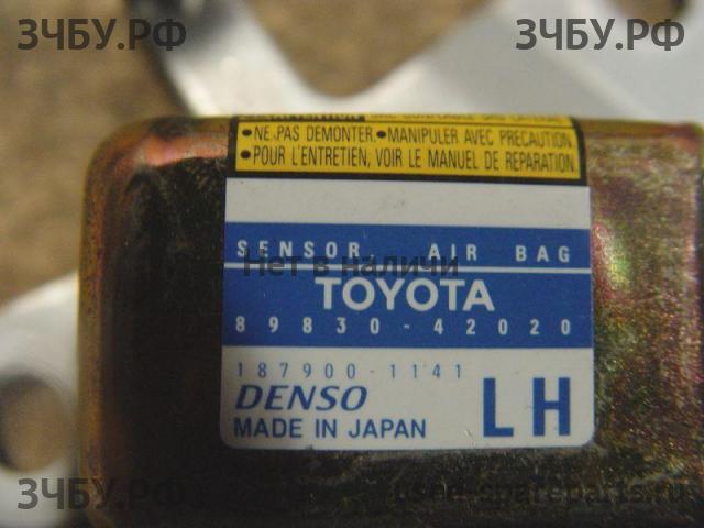 Toyota RAV 4 (2) Датчик удара AIR BAG (SRS)