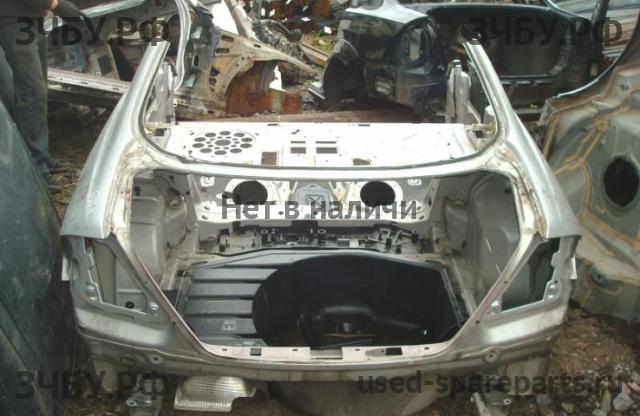 Mercedes W209 CLK-klasse Панель задняя