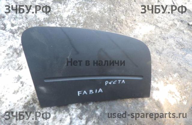 Skoda Fabia 2 Подушка безопасности пассажирская (в торпедо)