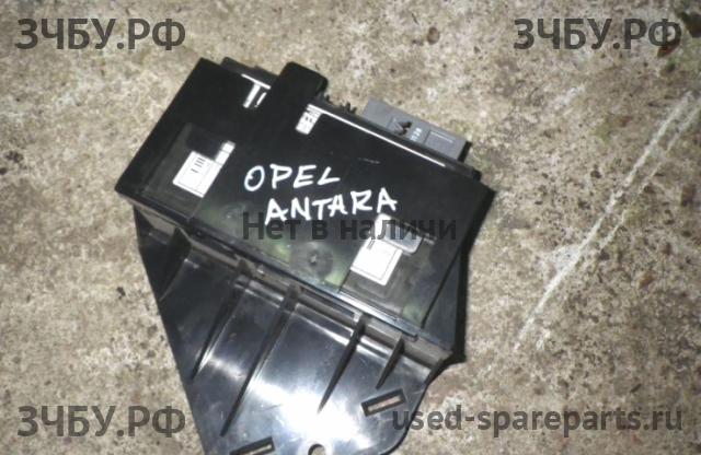Opel Antara Блок электронный