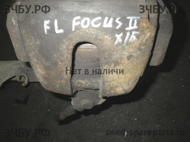 Ford Focus 2 Суппорт передний правый (в сборе со скобой)