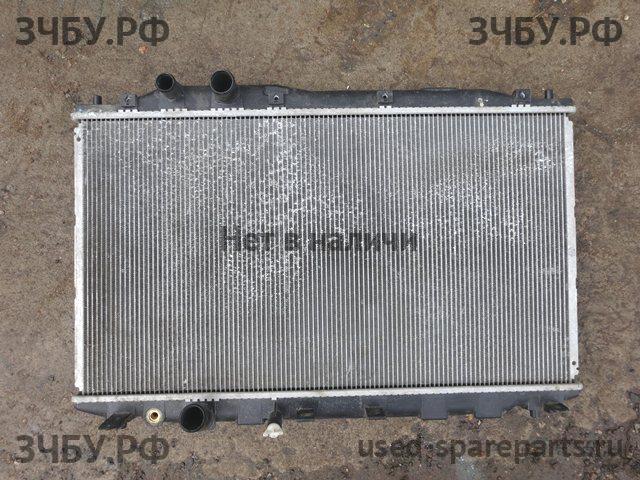Honda Civic 8 (4D) Радиатор основной (охлаждение ДВС)