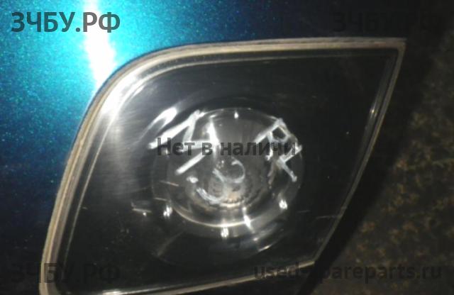Mazda 3 [BK] Фонарь правый