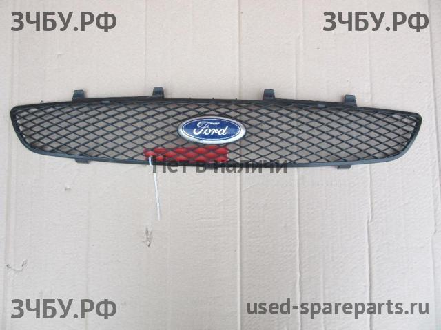 Ford Fiesta 4 Решетка радиатора