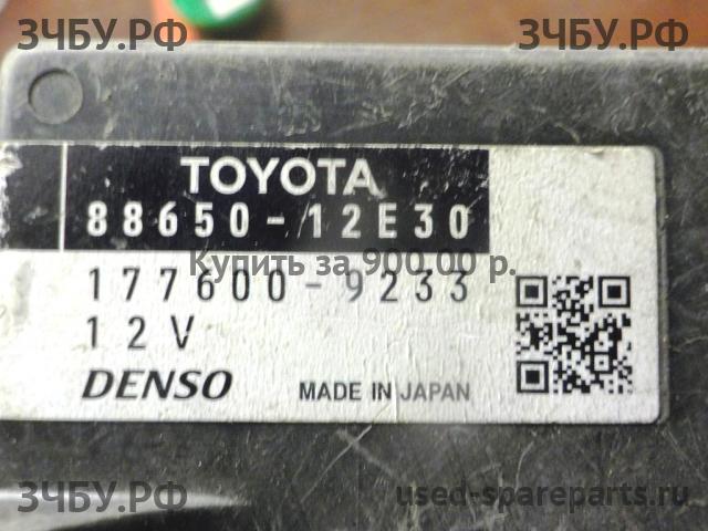 Toyota Corolla (E14 - E15) Блок управления климатической установкой