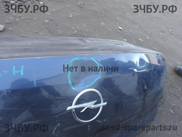 Opel Astra H Крышка багажника