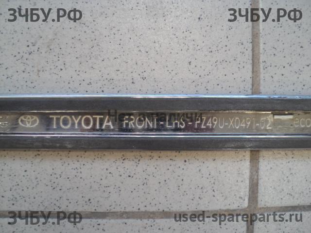 Toyota RAV 4 (4) Молдинг двери передней левой