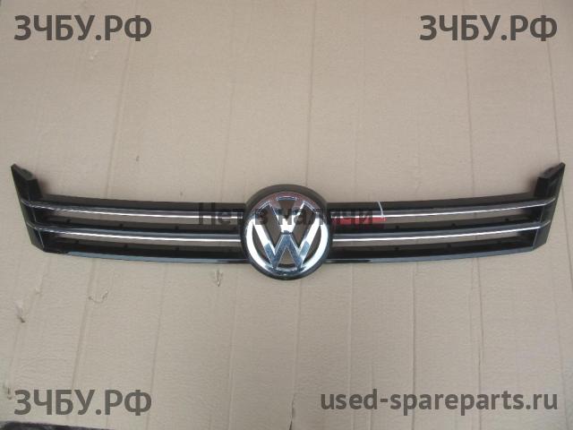 Volkswagen Touran 2 Решетка радиатора