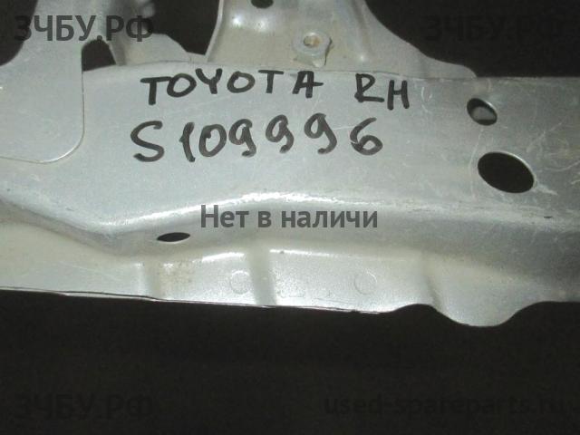 Toyota Corolla (E14 - E15) Панель передняя (телевизор)