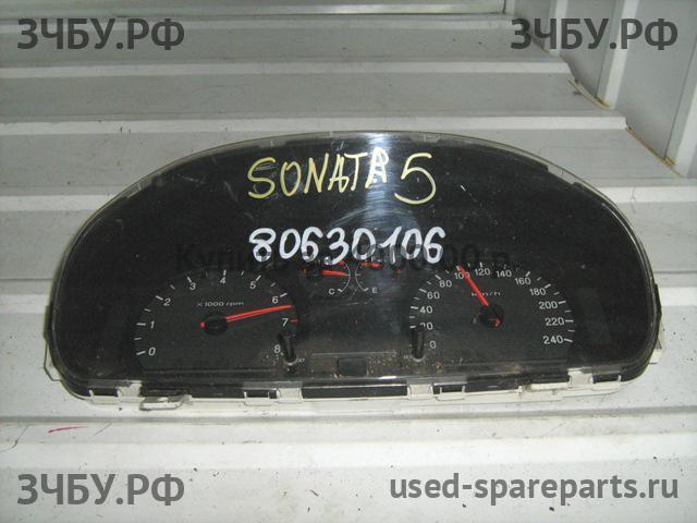 Hyundai Sonata 5 Панель приборов