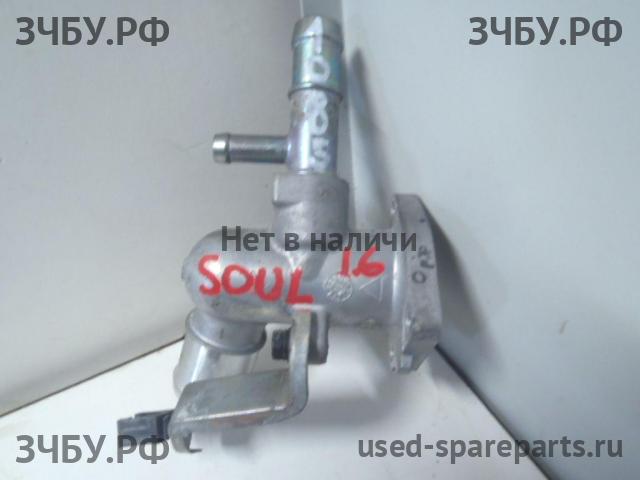 KIA Soul 1 Фланец двигателя системы охлаждения