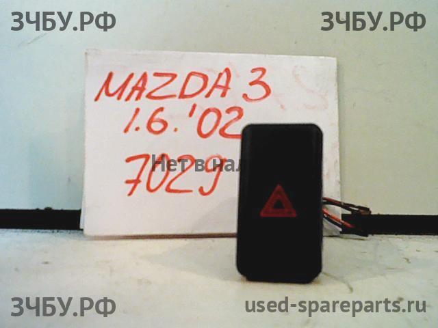 Mazda 3 [BK] Кнопка аварийной сигнализации