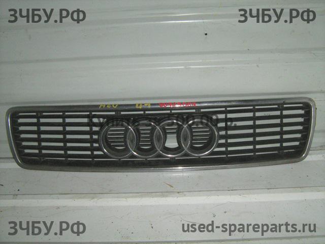 Audi 80/90 [B4] Решетка радиатора