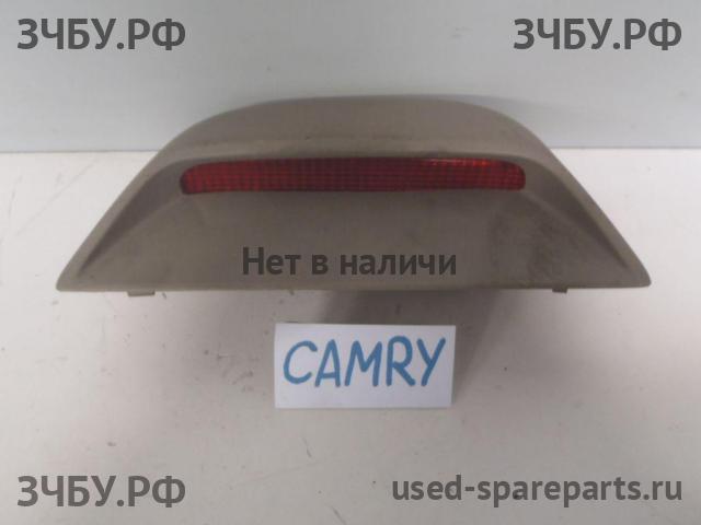 Toyota Camry 5 (V30) Фонарь задний в бампер левый