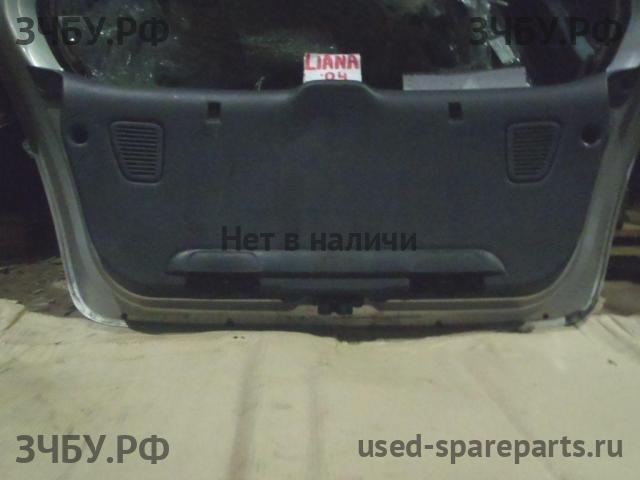 Suzuki Liana Обшивка двери багажника