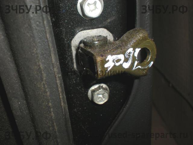 Suzuki Swift 2 Ограничитель двери