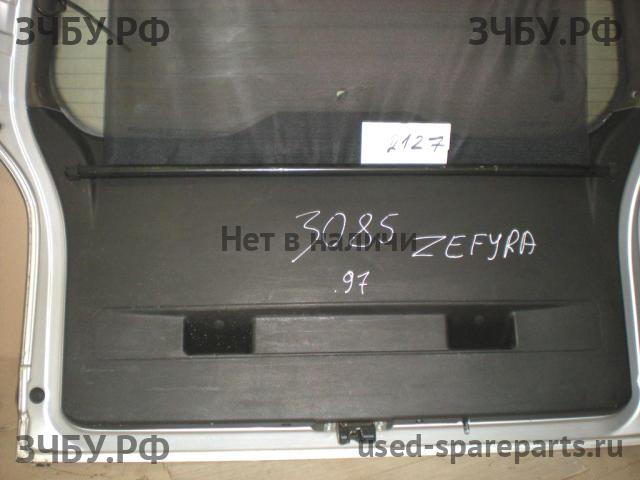 Opel Zafira A Обшивка двери багажника