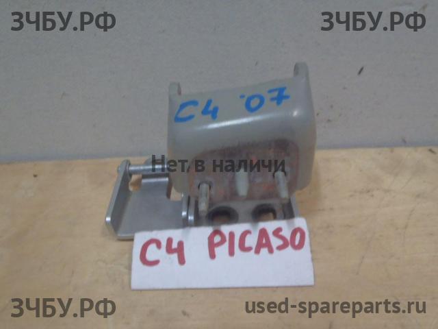 Citroen C4 Picasso (1) Петля крышки багажника